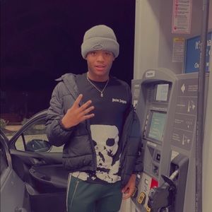 Meet your Posher, Jaymar